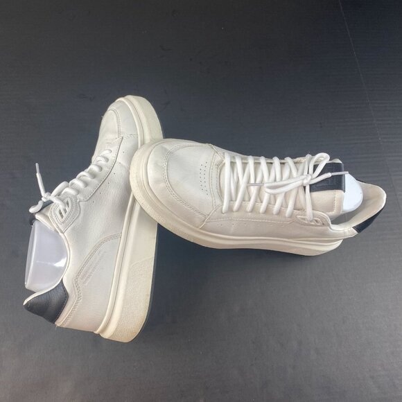 Pull & Bear Men's White Sneakers Sz 9 US Leather Movement Of An Urban Generation - Picture 9 of 14